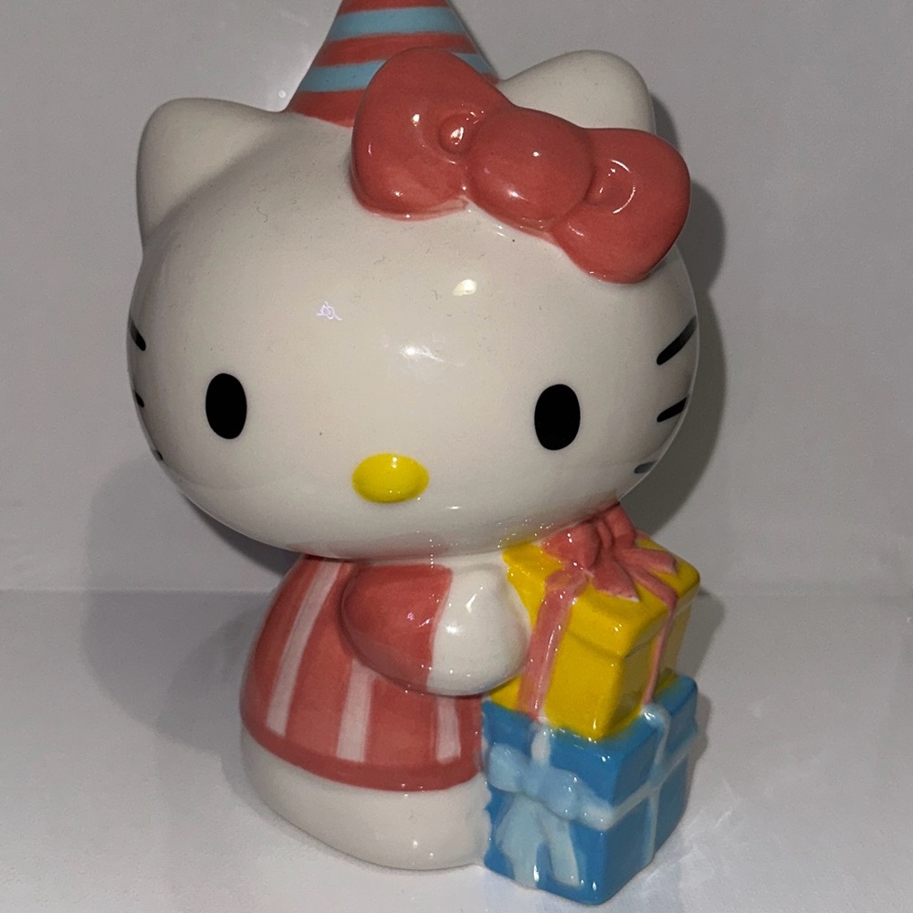 Hello Kitty White and Pink Doll with Accessories